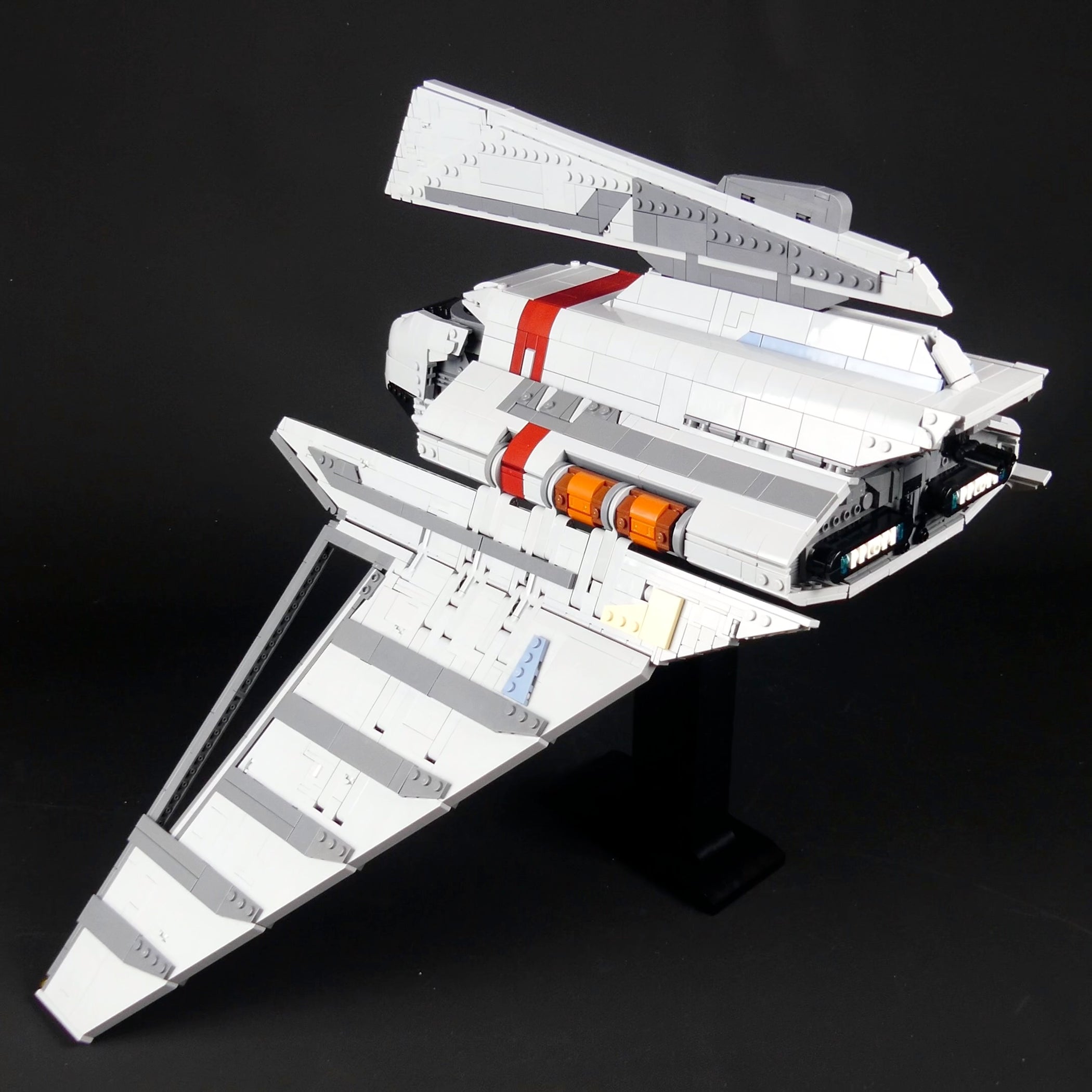 UCCS Theta-Class Shuttle - Minifig Scale — BrickVault