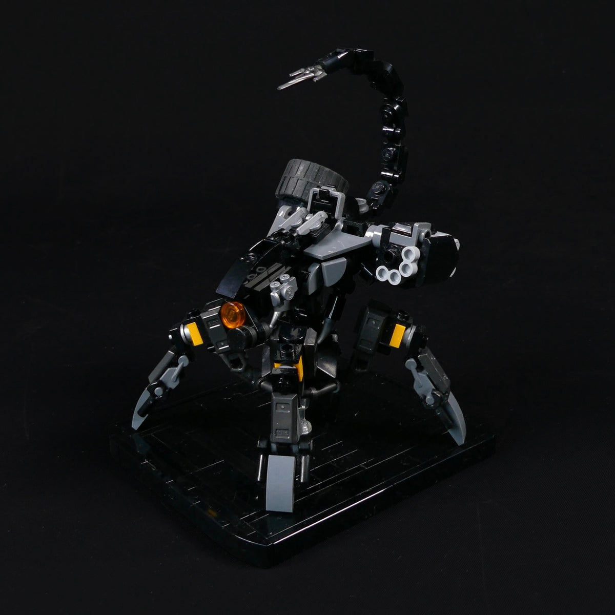 Corruptor - Minifig Scale — BrickVault