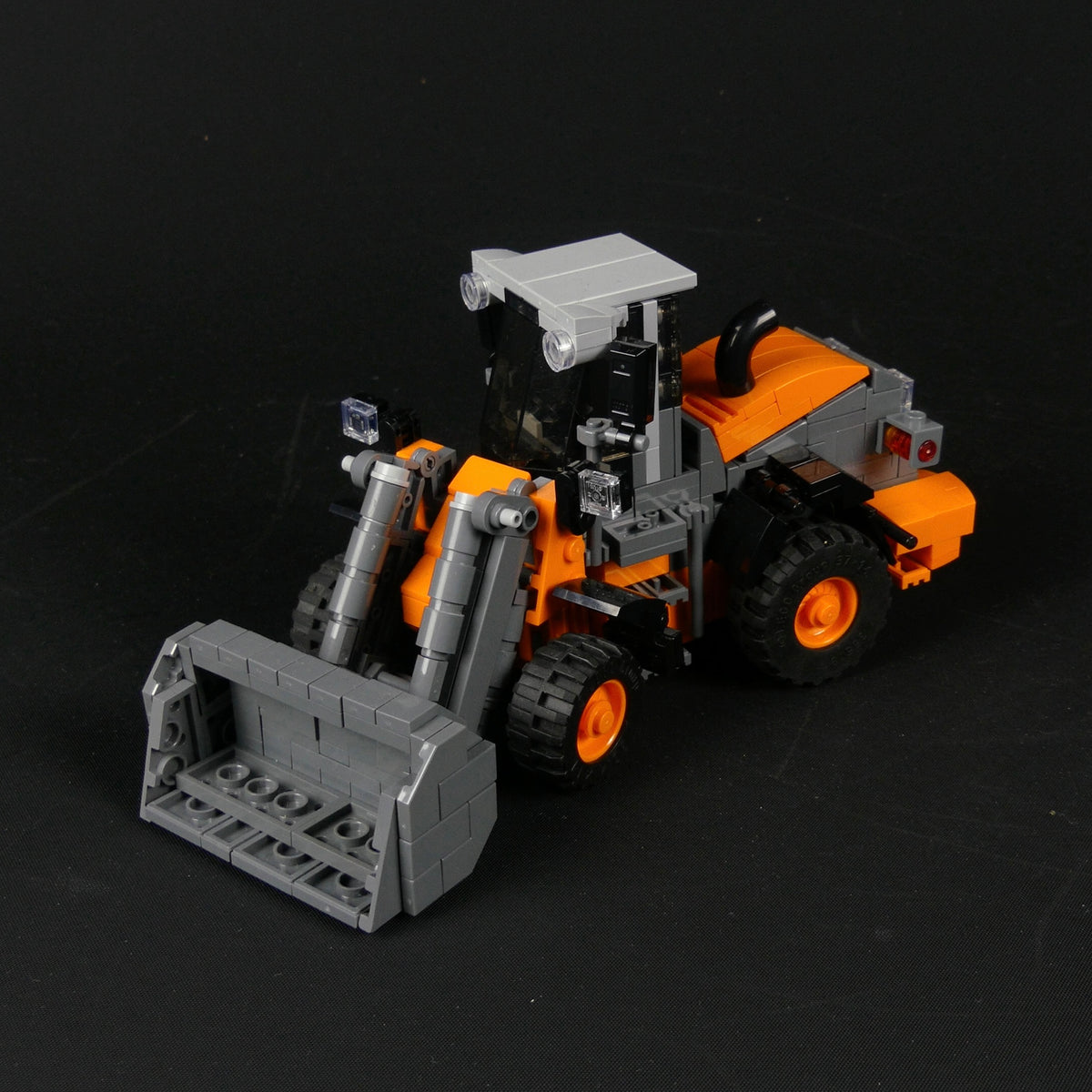 Hitachi ZW180 PL Wheel Loader — BrickVault