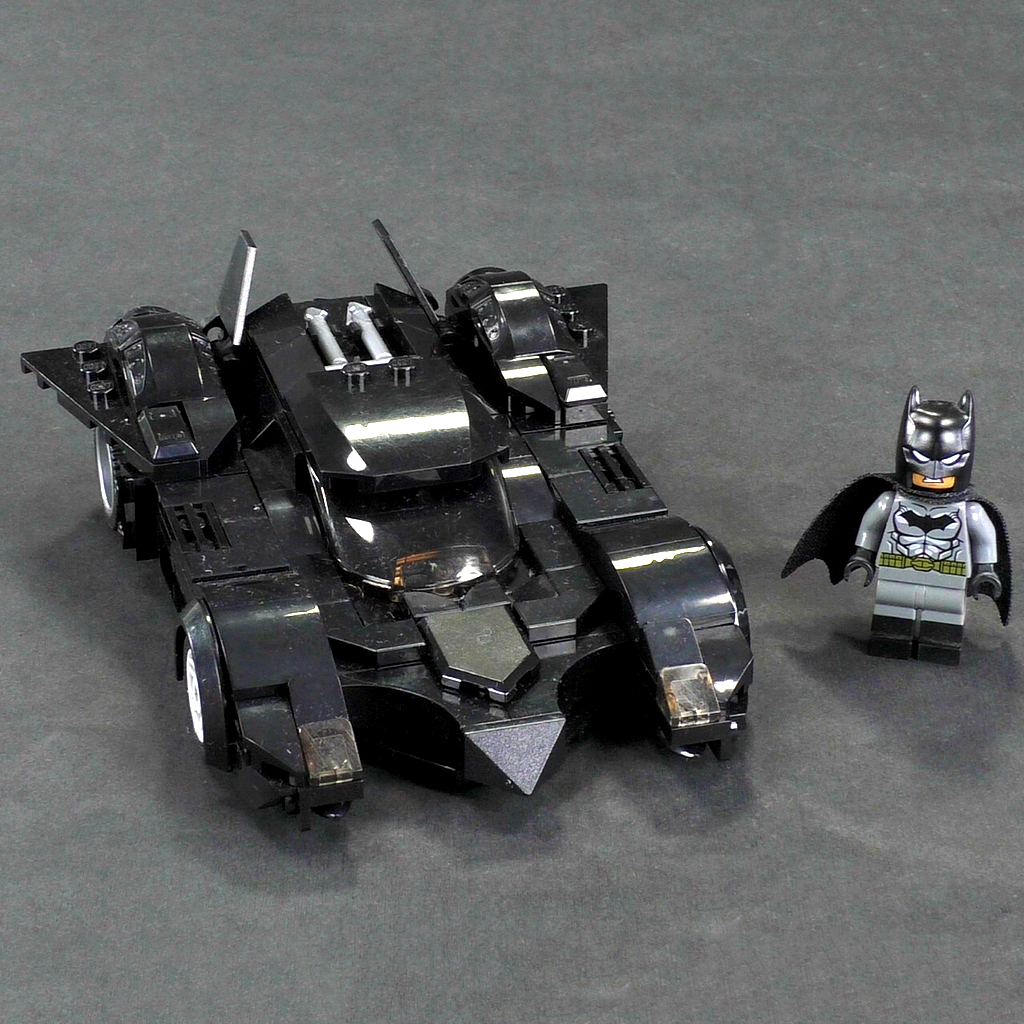 Beware The Batman Batmobile - Minifig Scale — Brick Vault