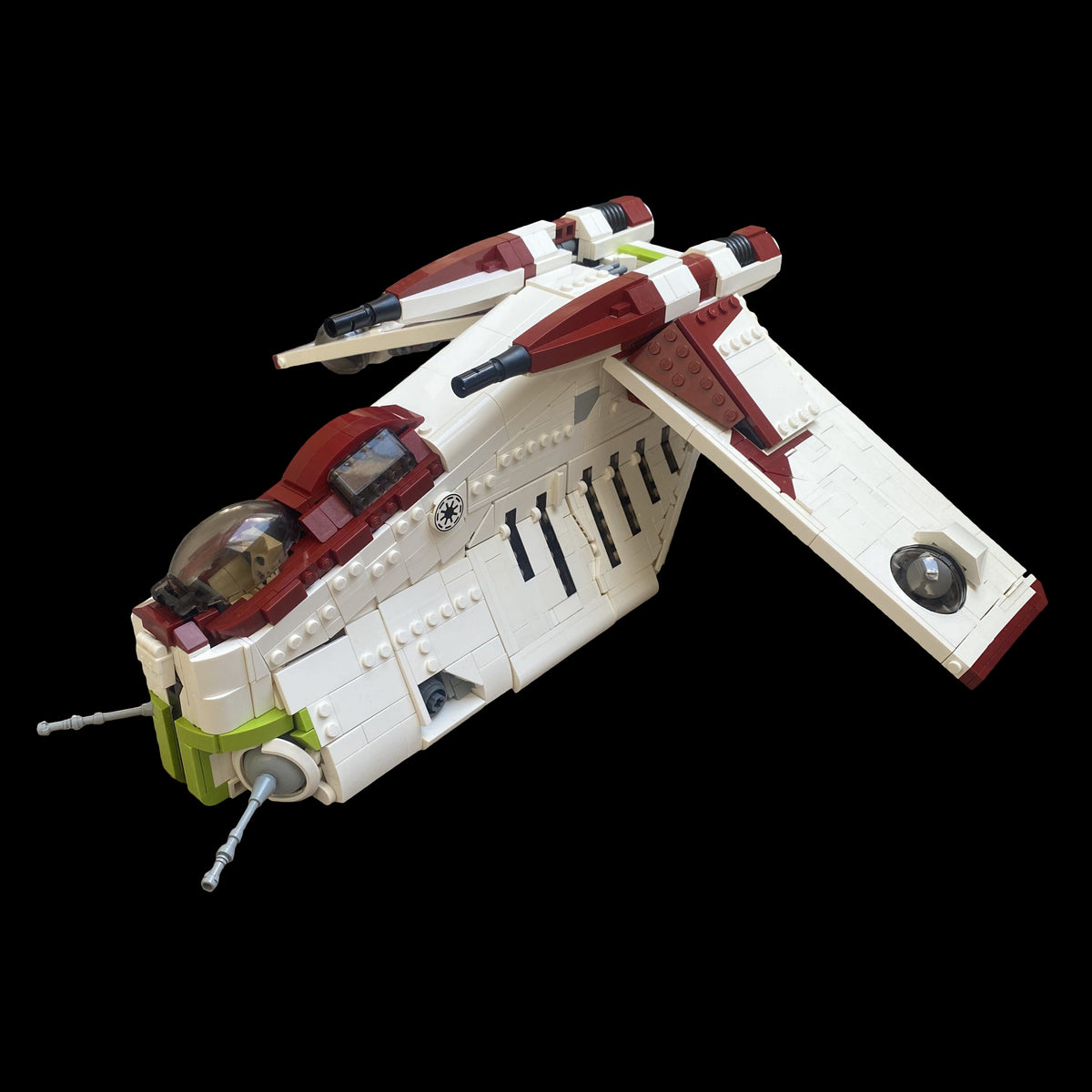 Republic Gunship (Clone Wars) - Minifig Scale — Brick Vault