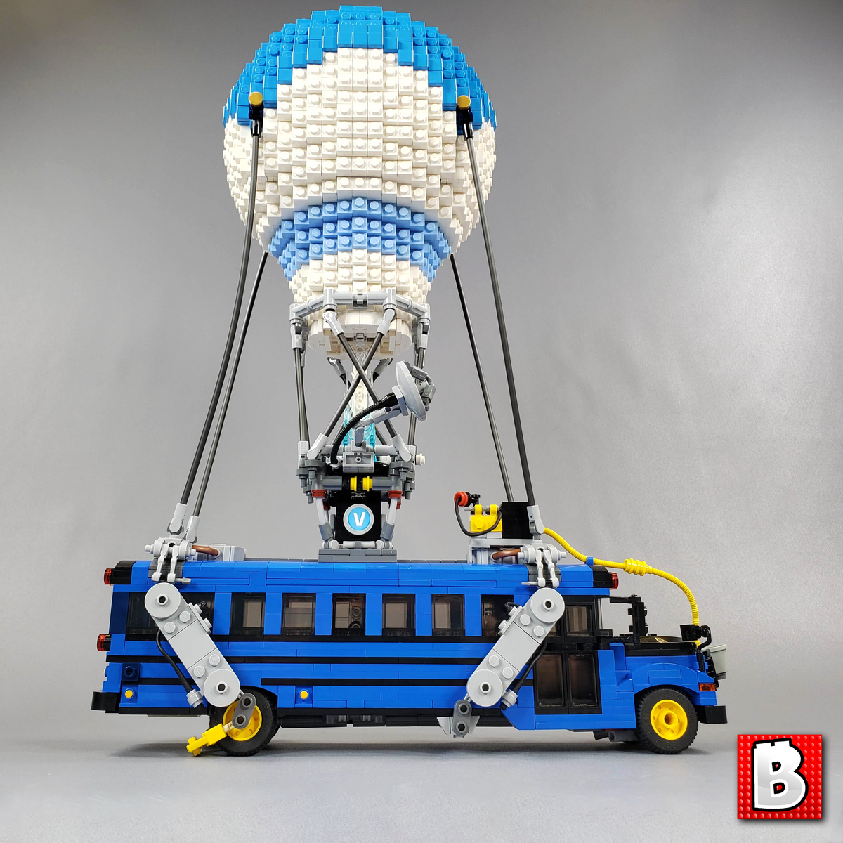 Lego top english bus