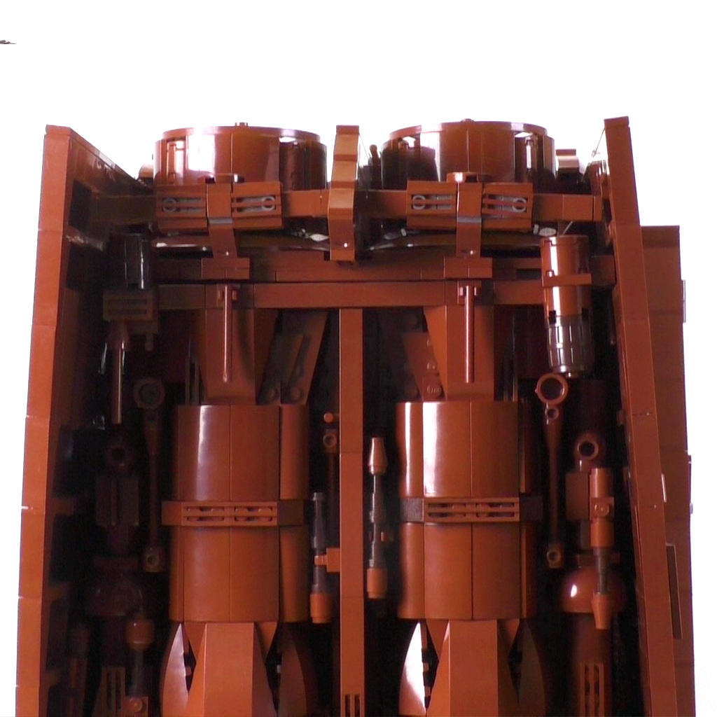 UCCS Sandcrawler Minifig Scale Brick Vault