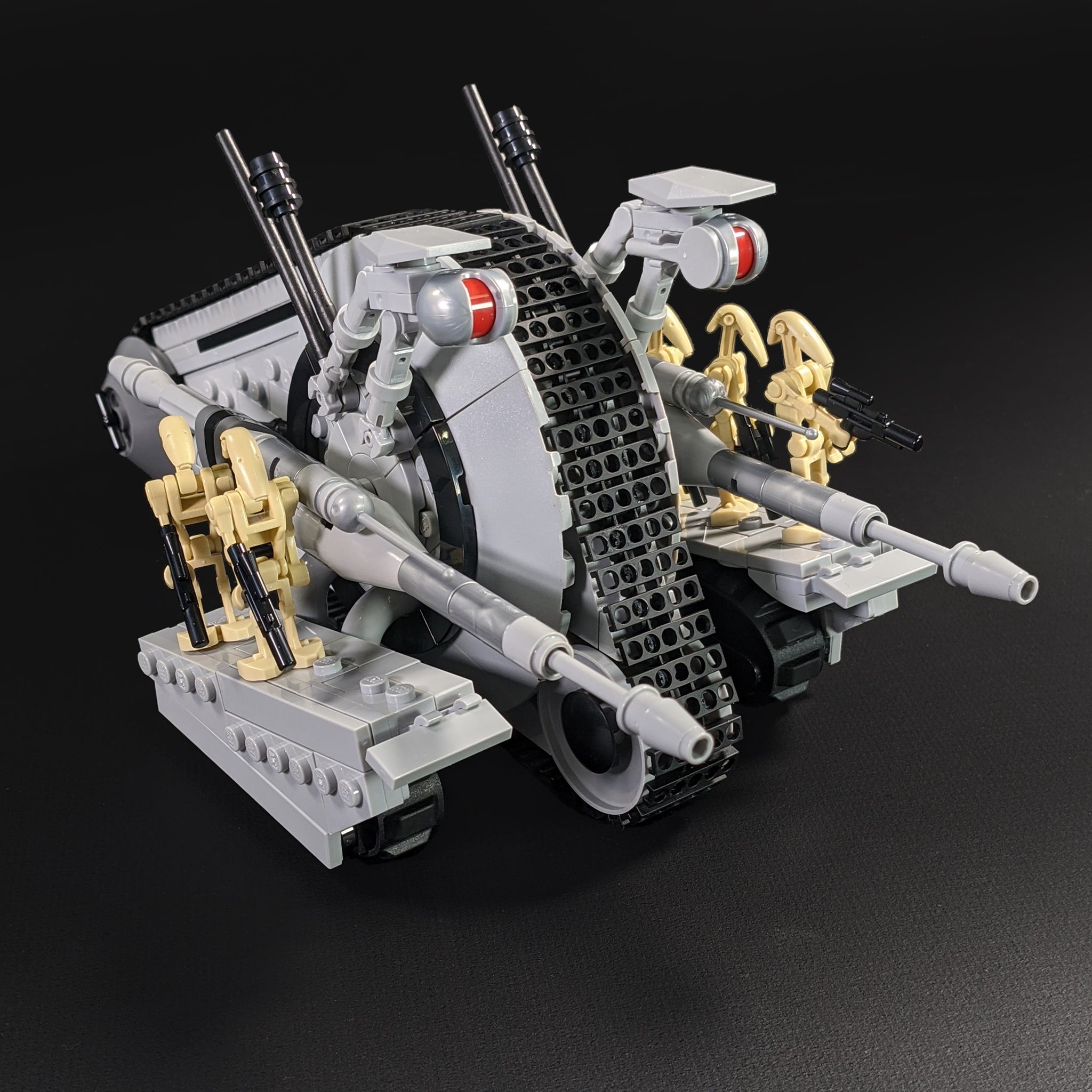 NR-N99 Tank Droid - Minifig Scale — BrickVault