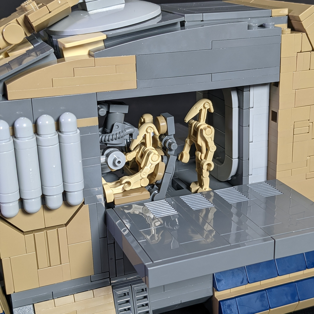 Super Tank - Minifig Scale — BrickVault