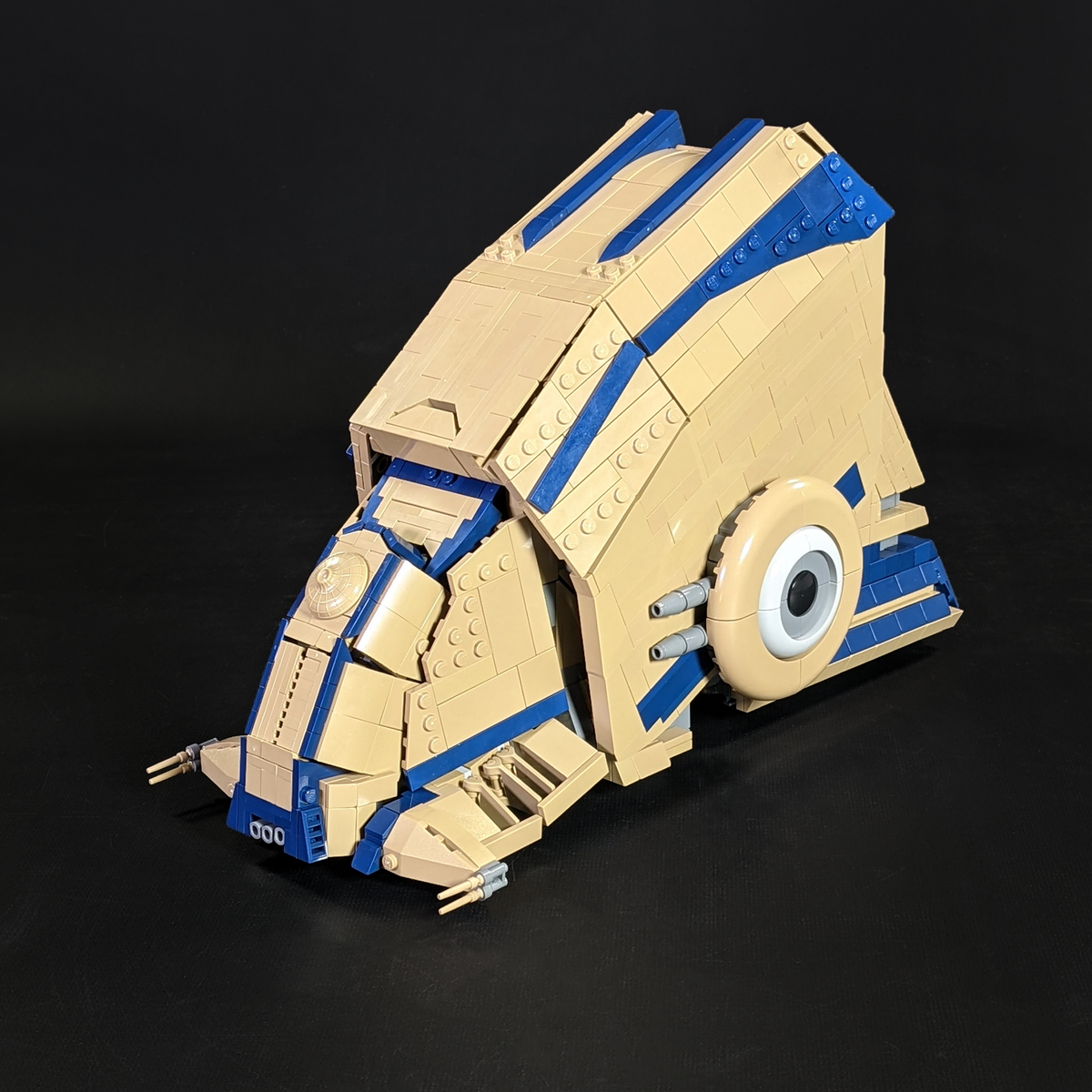 Super Tank - Minifig Scale — BrickVault