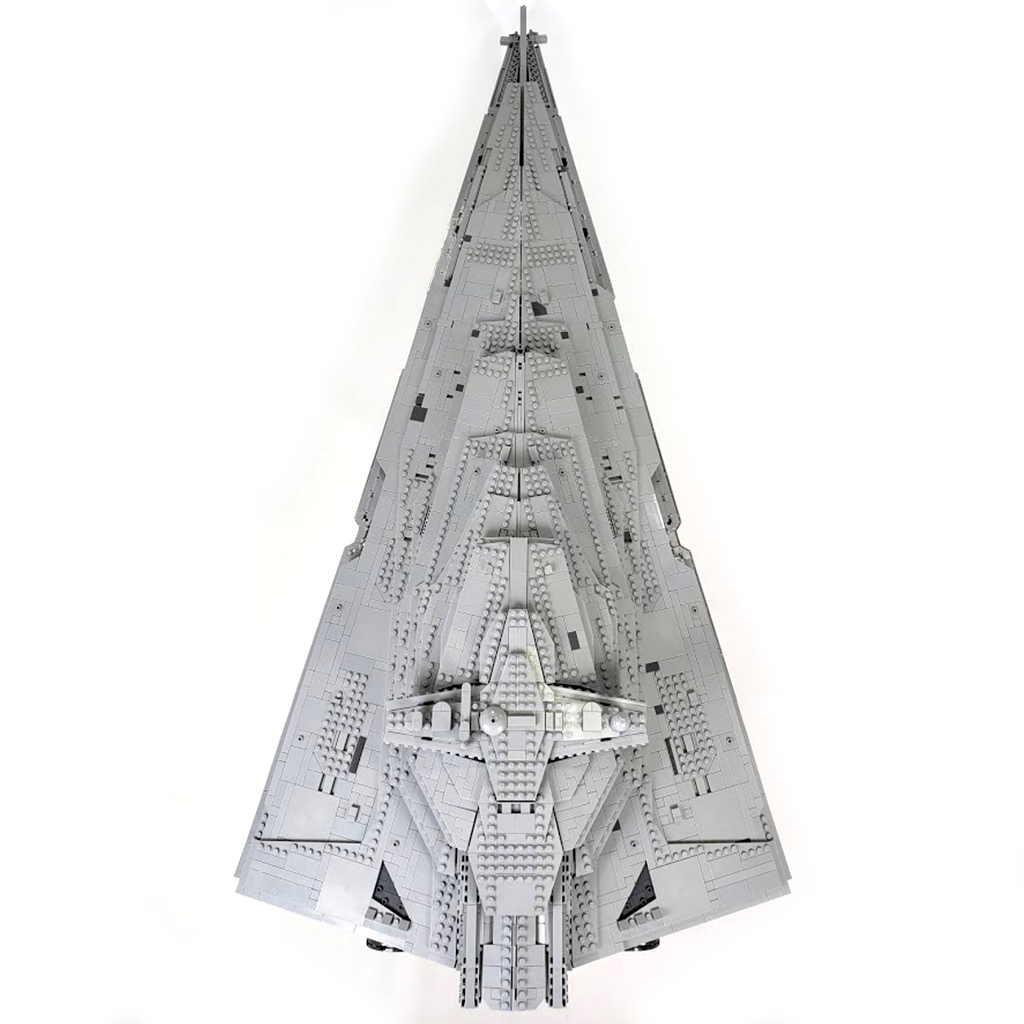UCCS Resurgent Class Star Destroyer Brick Vault